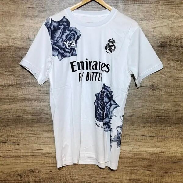 Real Madrid's white Pre Match 2024-25 Jersey - Image 2