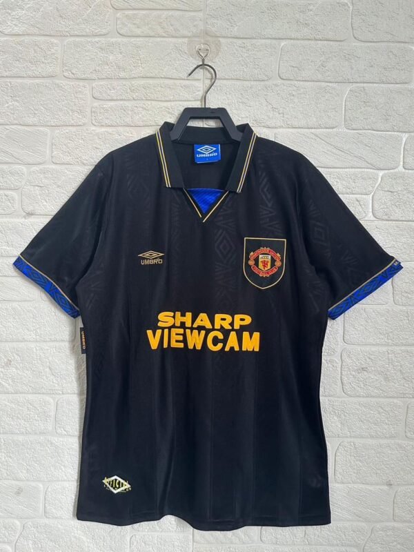 Manchester United Eric Cantona #7 Away Black Retro Soccer Jersey 93/95