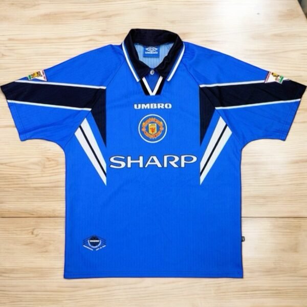 Manchester United 1996-97 Umbro Third Retro Jersey - Image 2